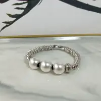 MAY UNO Spain new fashion three pearl elastic bracelet original quality European and American bracelet silver free mail