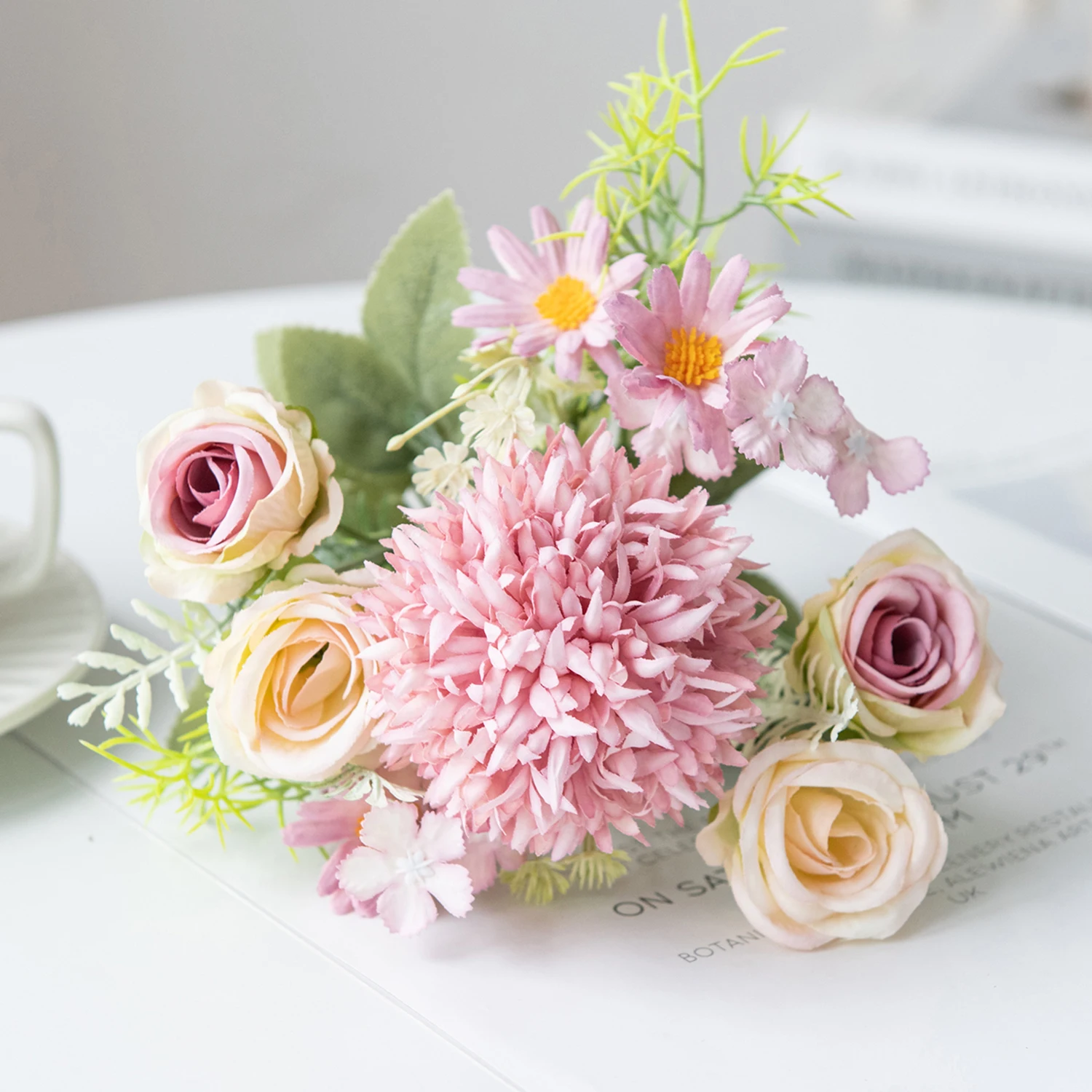 

Искусственные цветы, розы, гортензия, свадебное украшение