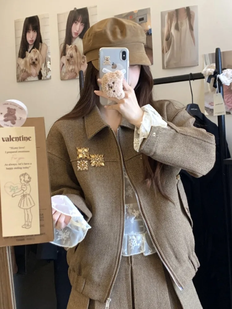 Женская куртка в стиле ретро с лацканами верблюжьего цвета осень и зима 2024 новый