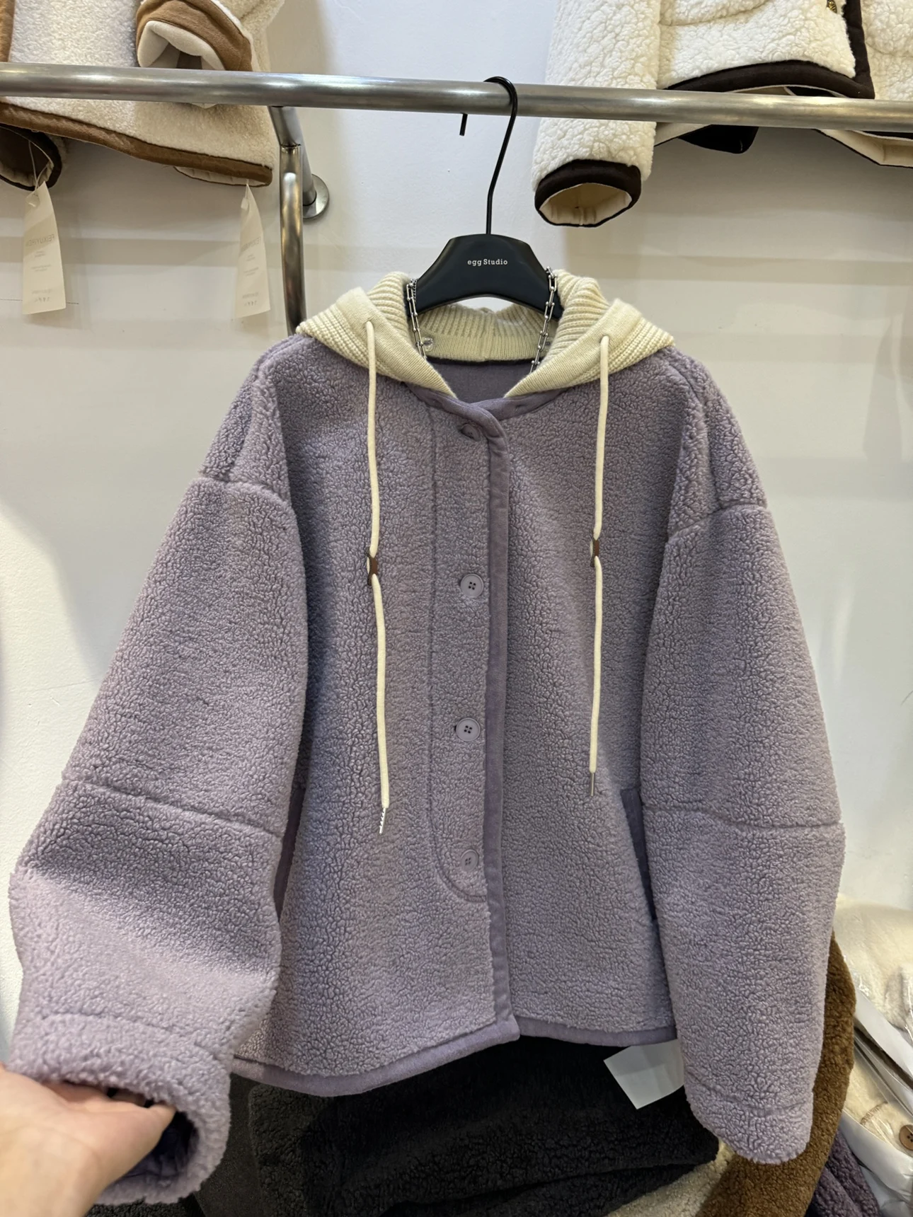 Корейская серия меховая верхняя одежда со съемным капюшоном из овечьей шерсти