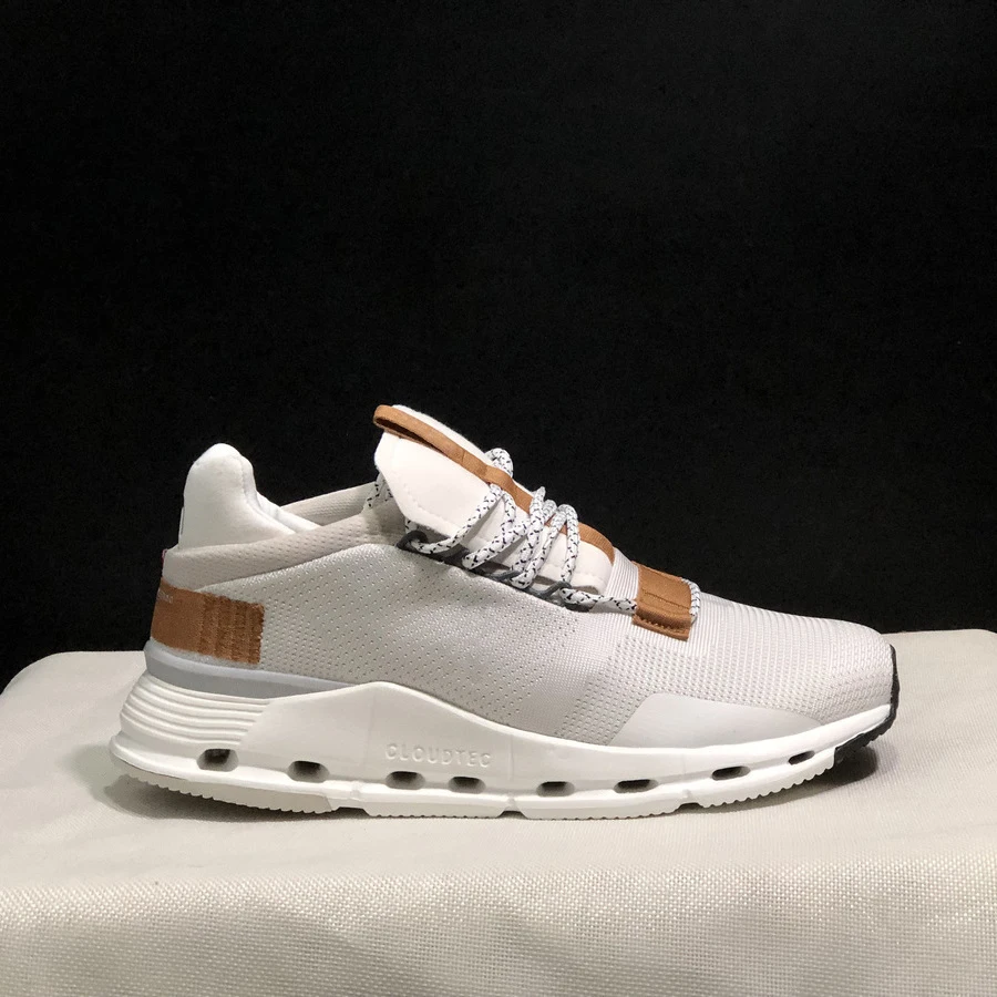 Кроссовки унисекс воздухопропускающие