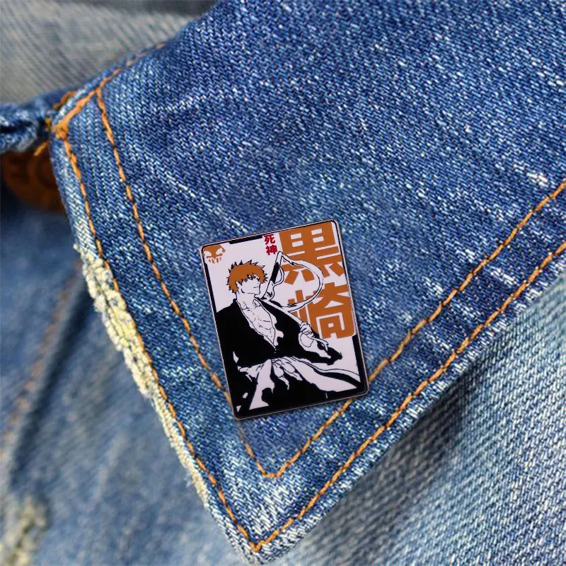 Эмалированные броши Kurosaki