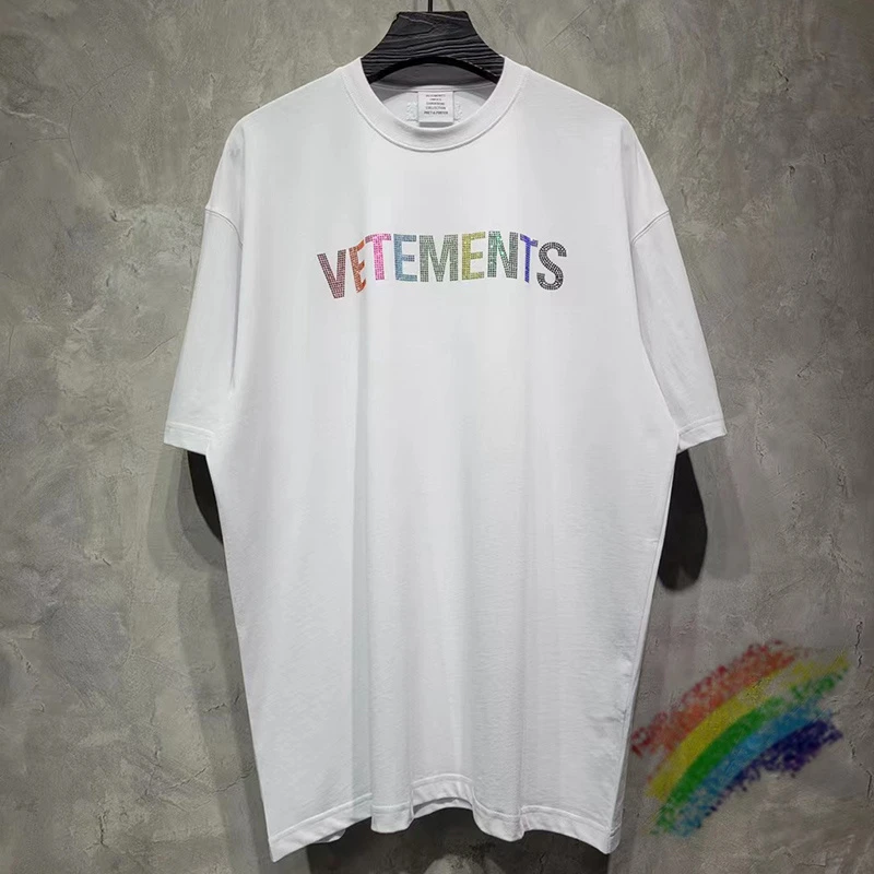 

Мужская и женская футболка с кристаллами, разные цвета