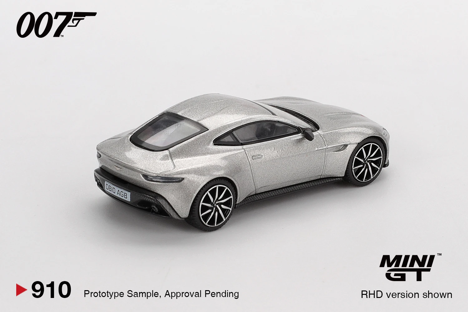 Фото MINIGT 1/64 Aston Martin DB10 Spectre MGT00910-007 Металлическая модель автомобиля из сплава, игрушка для мальчиков №3