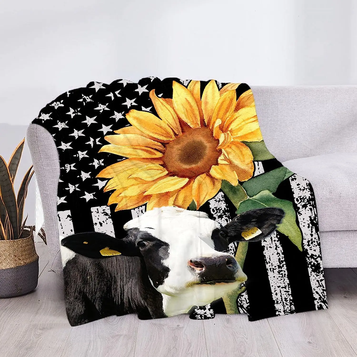 

Cows Blanket Throw Cow Print Blanket Farmhouse Decor Animal Blanket Gift for Girl Women Flannel Soft Lightweight Blanket