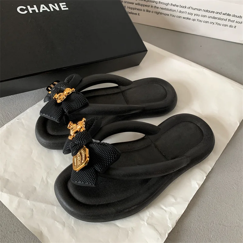 2023 Cute Bear Women's Slippers Summer Women Slippers Indoor Outdoor Flip Flops Beach Shoe Home Non-slip EVA Slippers Sandals