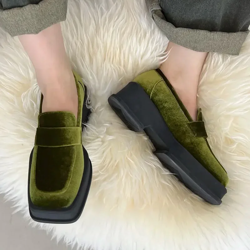 Туфли женские замшевые на платформе