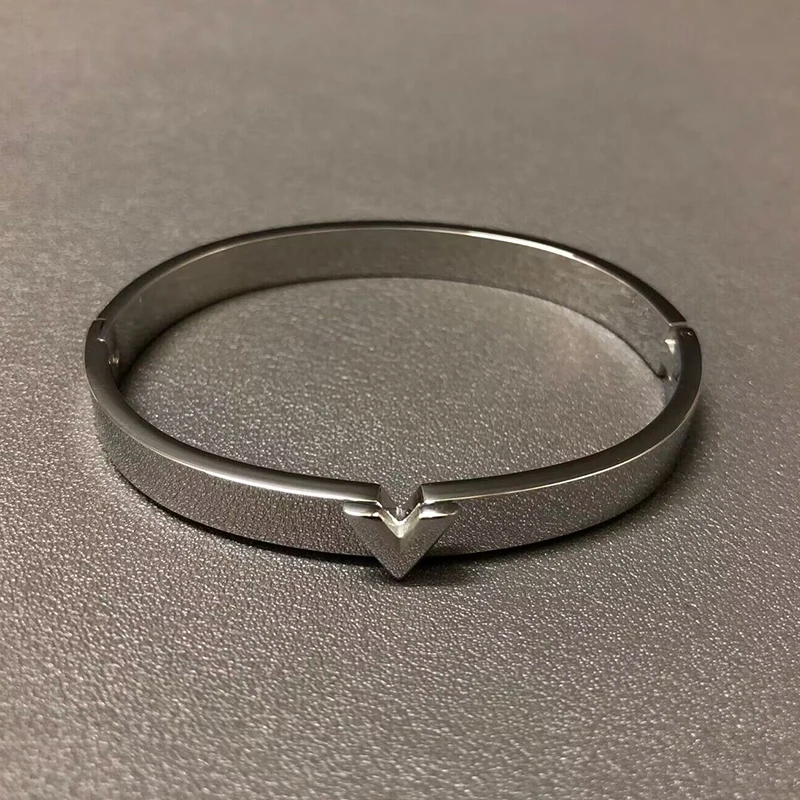 

Trendy Bangle For Women Charm Stainless Steel Jewelry Lover Men Bracelet Classic Designer Luxury High Quality Fashion Party Gift