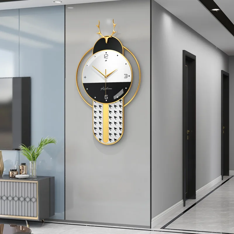 

Creative Deer Head Wall Clock Battery Operated Fashion Round Wall Decore Free Shipping Black Iron Large Retro Number Clock