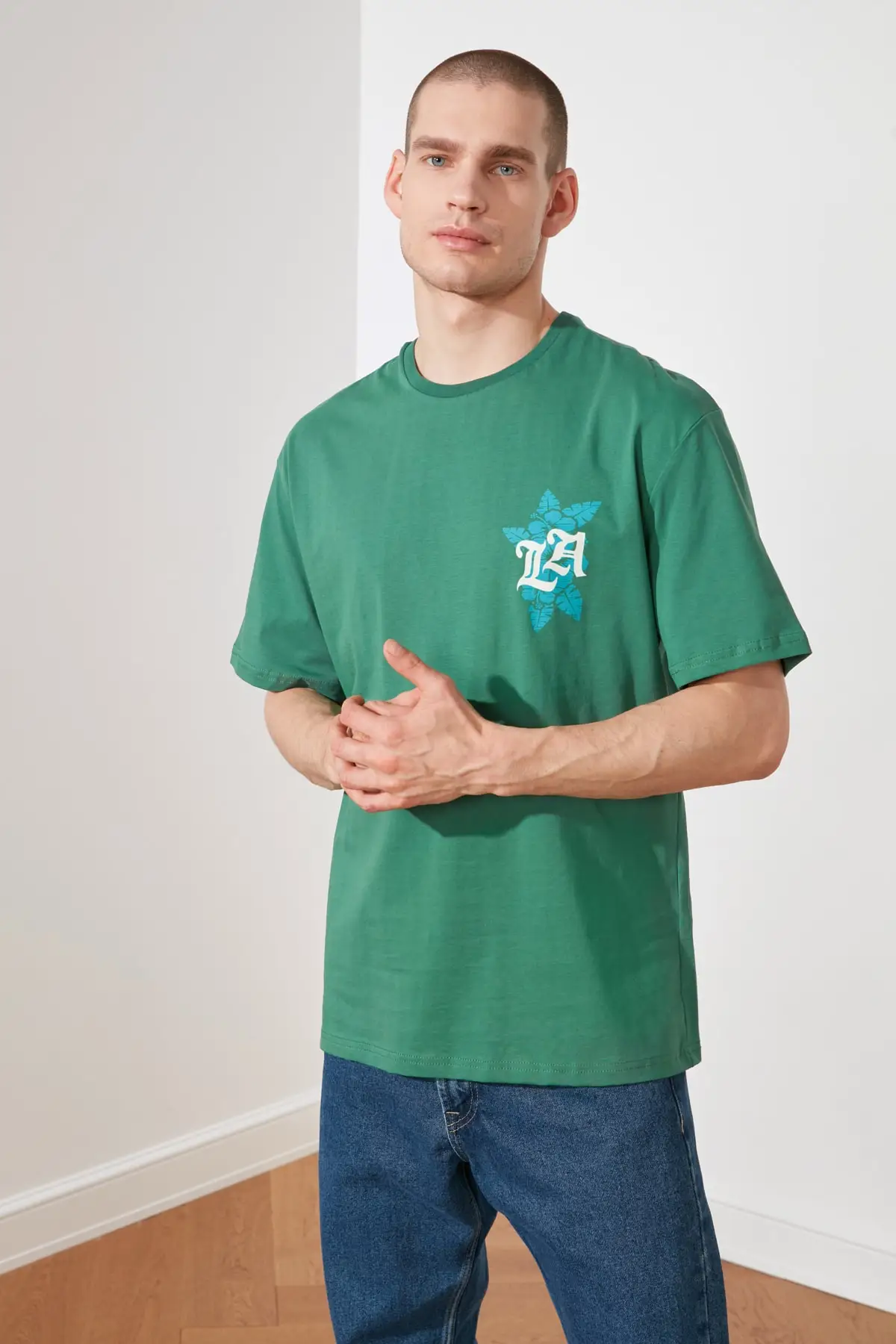 

Trendyol Men Printed New T-Shirt TMNSS20TS1103