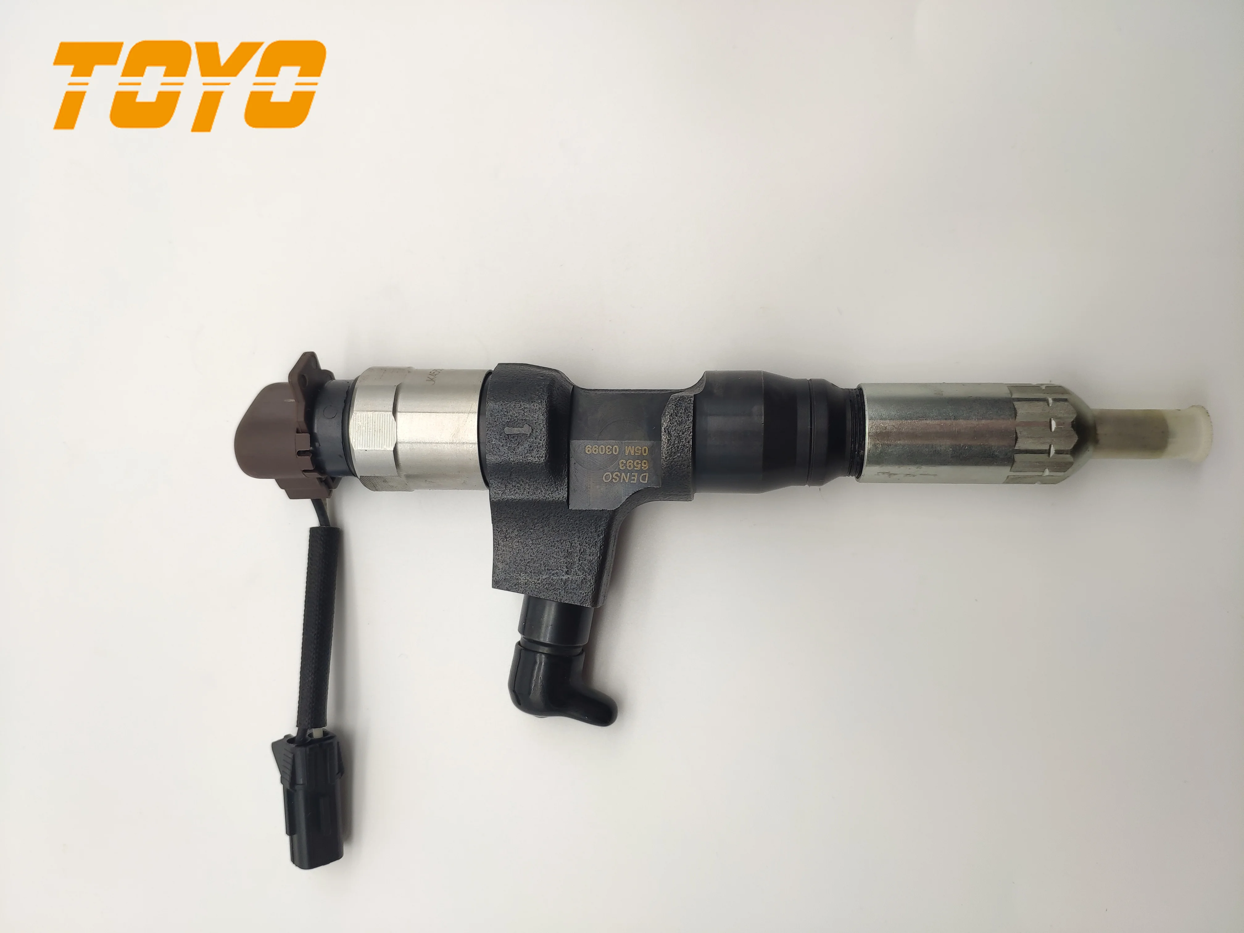Топливная форсунка TOYO 295050-0231 23670-E0400 2950500231 23670E 0400 для экскаватора