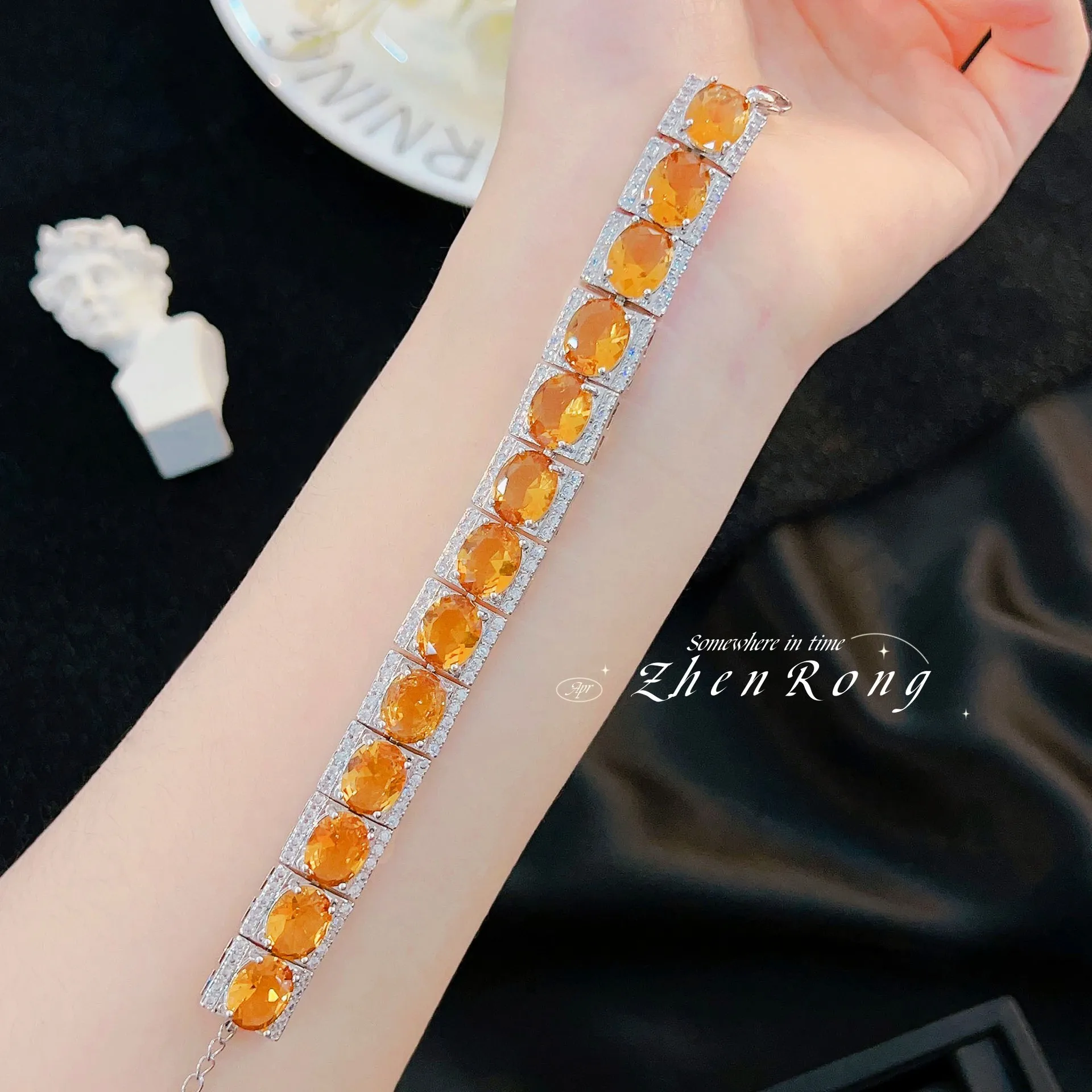 

Luxury Fashion Oval Yellow Cubic Zirconia Stone Tennis Bracelets Exquisite Silver Color 15+4cm Chain Party Jewellry For Women