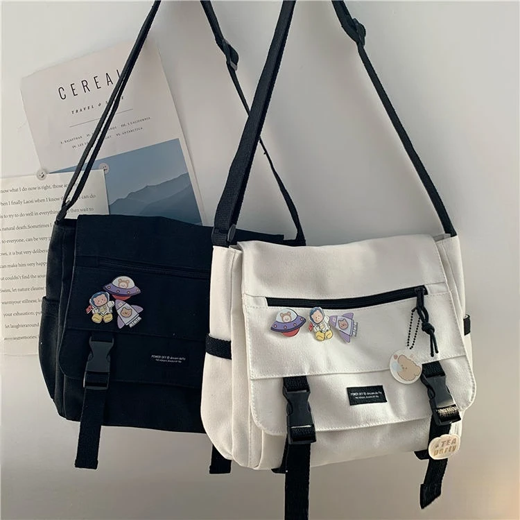 Harajuku Versatile Canvas Women Crossbody Bags Solid Color Flip Casual Handbag Shoulder Bags Teen Girls Messenger Bag Satchels
