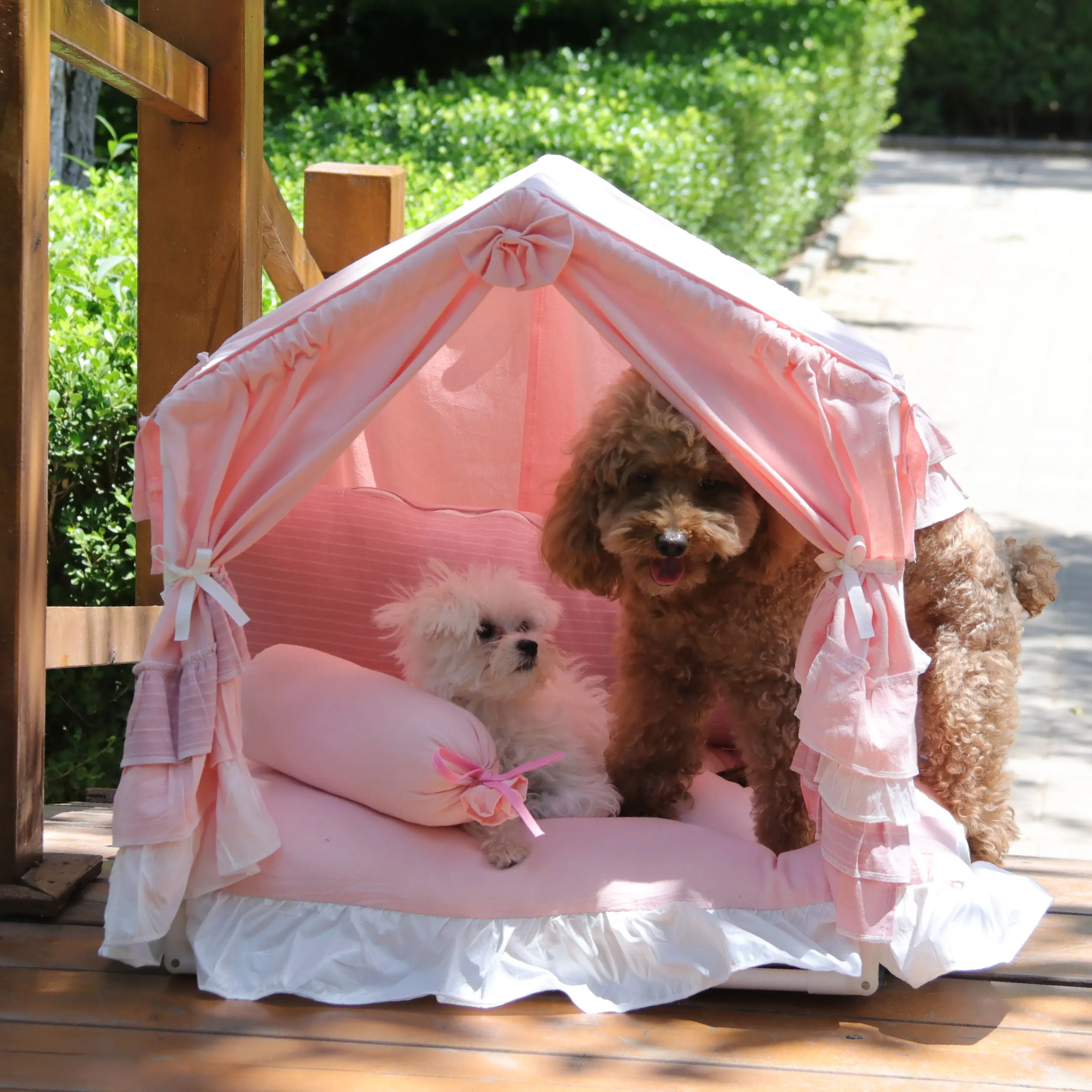 Домик для домашних животных маленьких собак и кошек лежак наполнитель