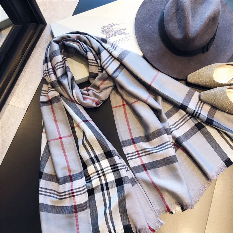 

Women Cashmere Scarves With Warm Long Wraps Scarf Autumn Scarf England Classic Plaid Cashmere Scarves
