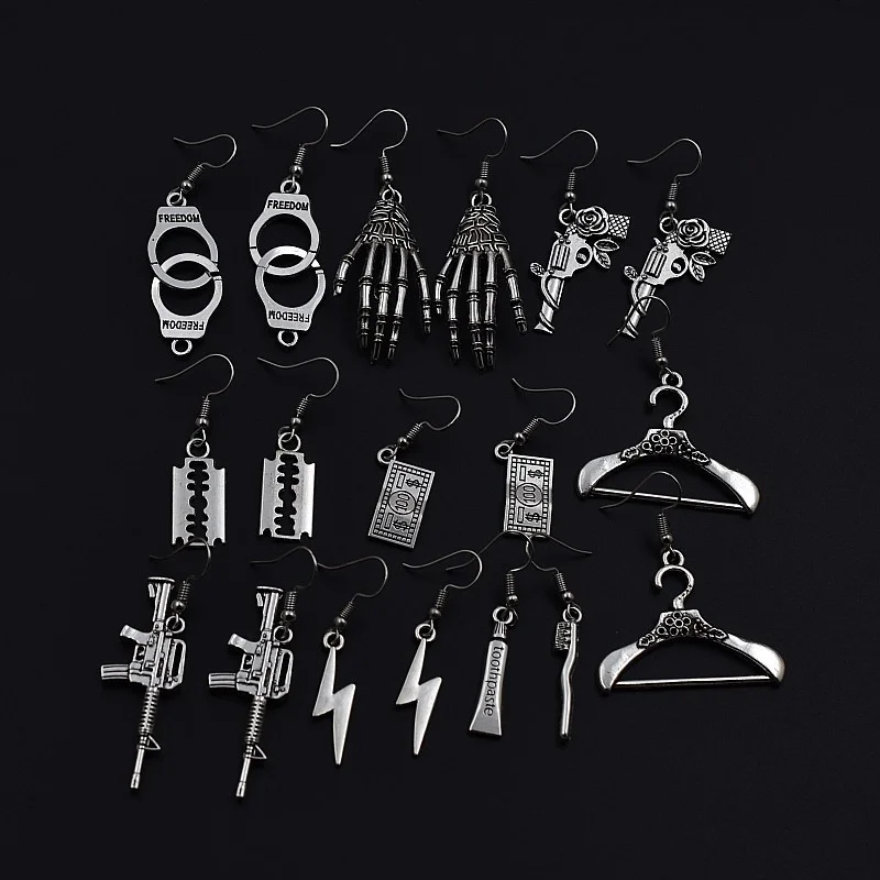 

Punk Fun Fashion Jewelry Dark Handcuffs Rose Pistol Coin Blade Hanger Earrings Stud Earrings Ladies Men's Handmade Jewelry