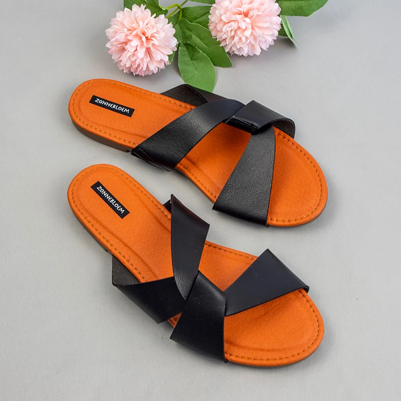 2023 Summer Slippers Women Outside Modern Slides Brand Design Hollow Beach Shoes for Woman Anti-skid Street Female Footwear