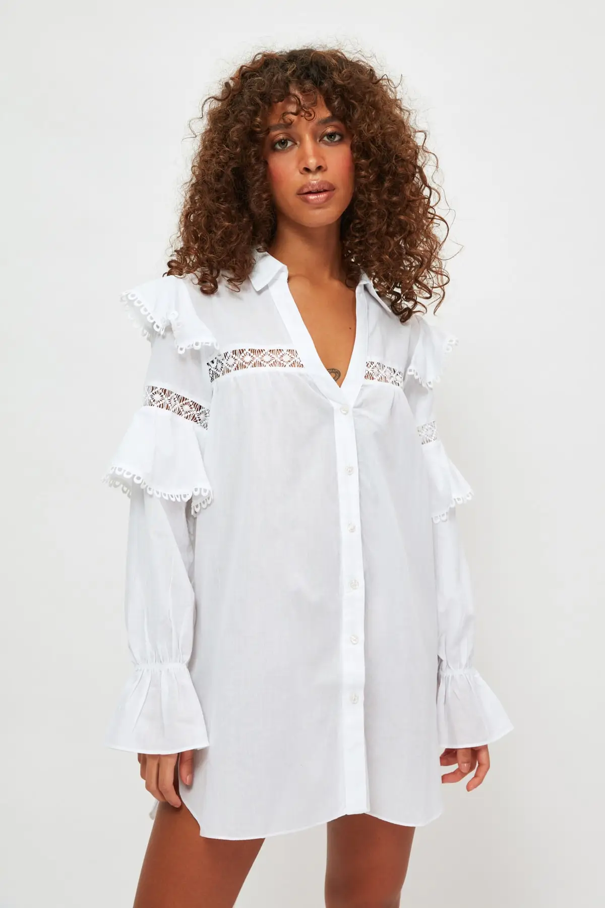 Рубашка из вуали с оборками и ручками TBESS20GO0154 | Женская одежда