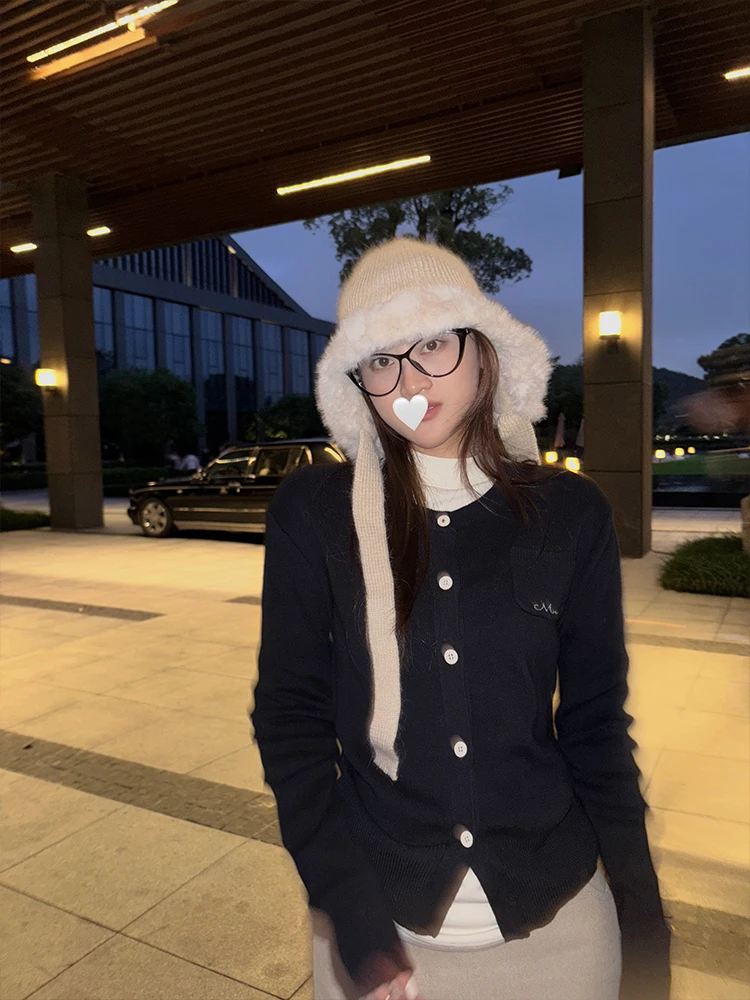 Autumn Furry Warm Earmuff Fisherman Hat Women 2024 Winter Plush Big Head Circumference Make Your Face Look Smaller Lei Feng