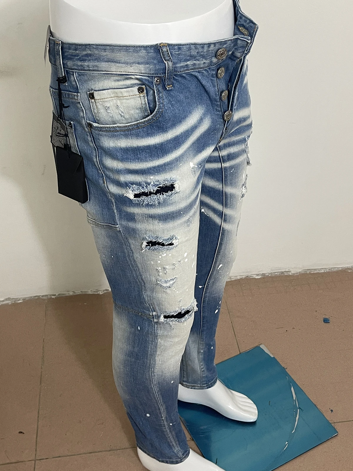 Spring and autumn 2023 new D2 Men's light blue jeans, fashion patch holes paint small feet D2 jeans