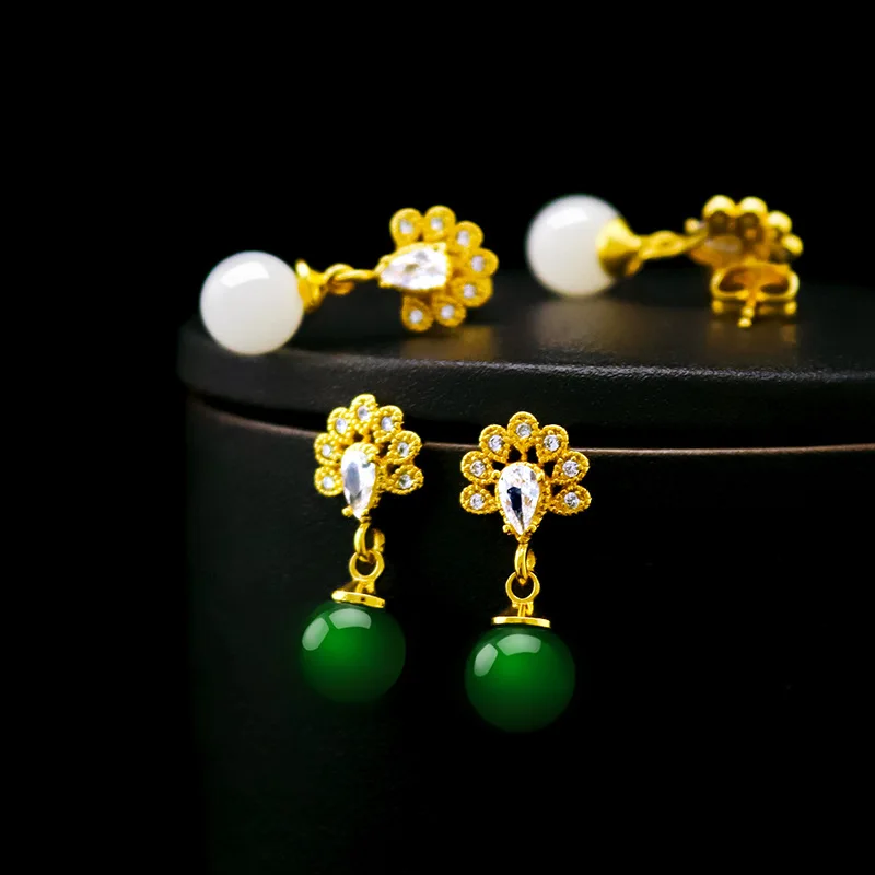 

Natural Green Chalcedony Hand Carved Peacock Jade Earrings Fashion Boutique Jewelry Women Agate Bead Earrings Gift Jewelry