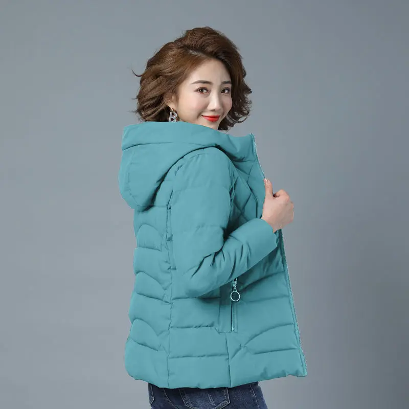 2023 New Women Short Jacket Winter Parkas Thick Hooded Cotton Padded Jackets Coats Female Slim Parkas Oversize Outwear C16