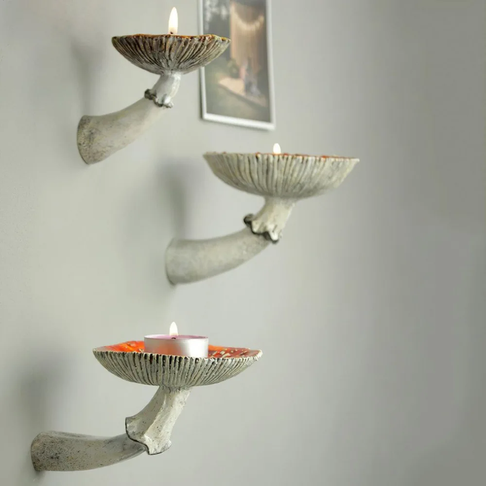 

Mushroom Hanging Shelf Resin Wall Floating Shelf Mushroom Shape Candle Holder Home Decor Ornaments for Wall Hanging Shelves