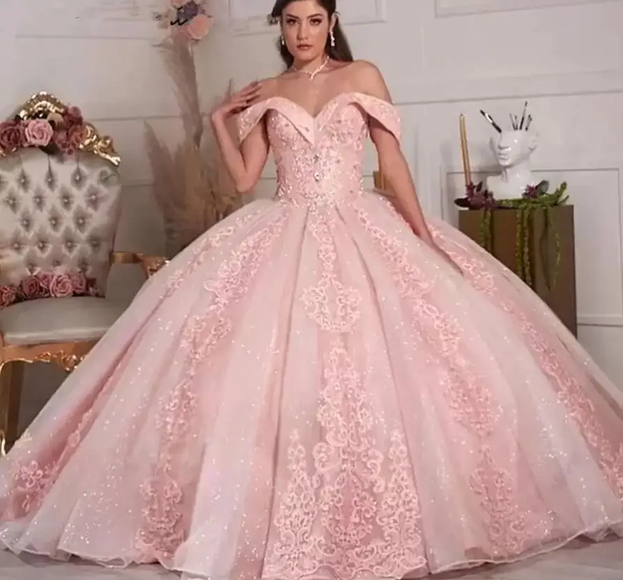 

Gorgeous Pink Quinceanera Dresses for Sweet 15 Year Girl Birthday Party Ball Gown Puffy Corset Back Lace Appliques Prom Dress