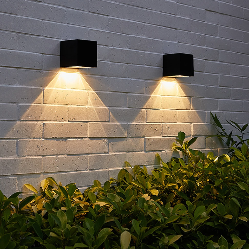 

Wall Lamp Solar Power Ambient Lighting Garden Outdoor Lantern Decoration