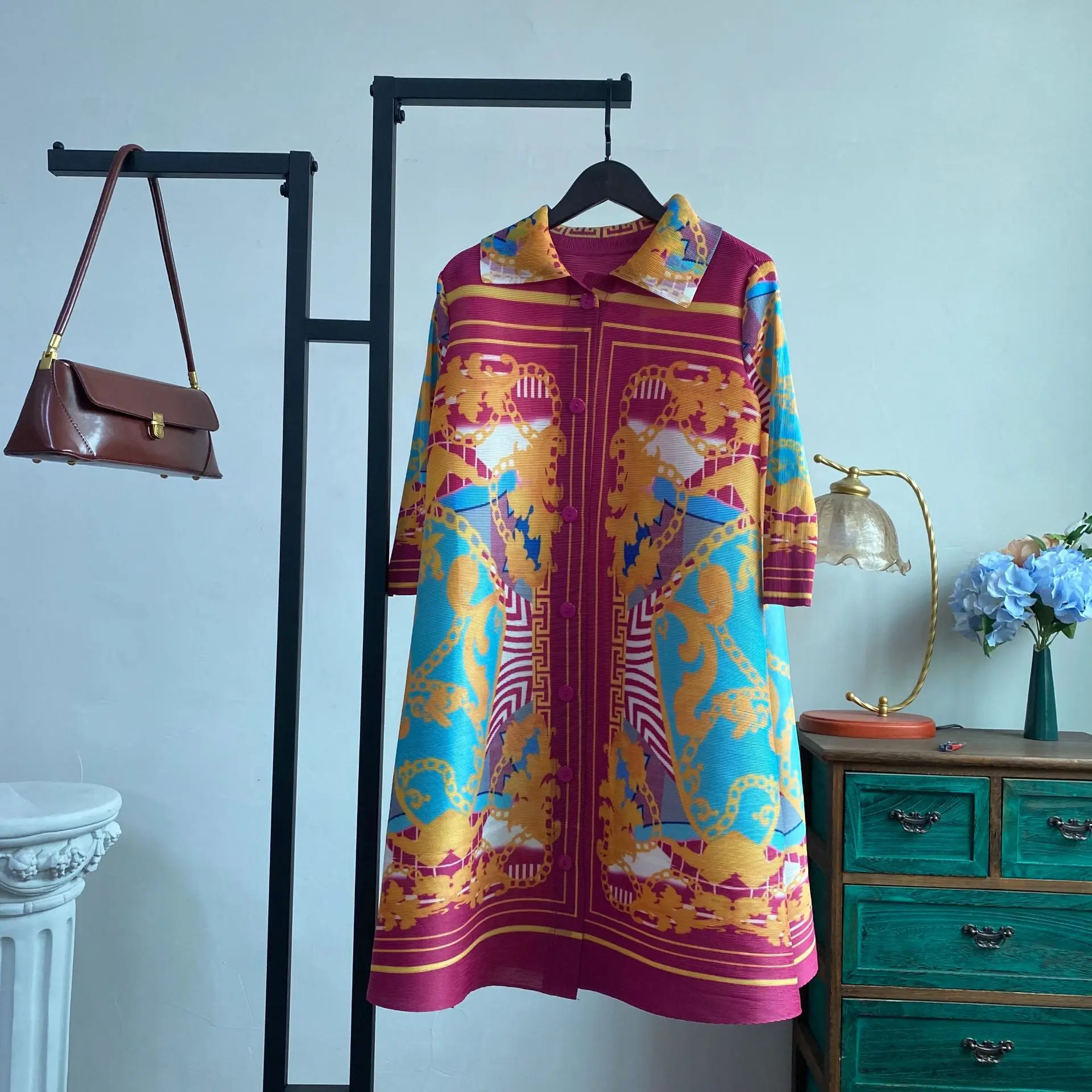 

Miyake Commuter Retro Style Fashion Design Women Lapel Pleated 2023 Summer Clothing Long Sleeve Printed Outdoor Casual Dresses