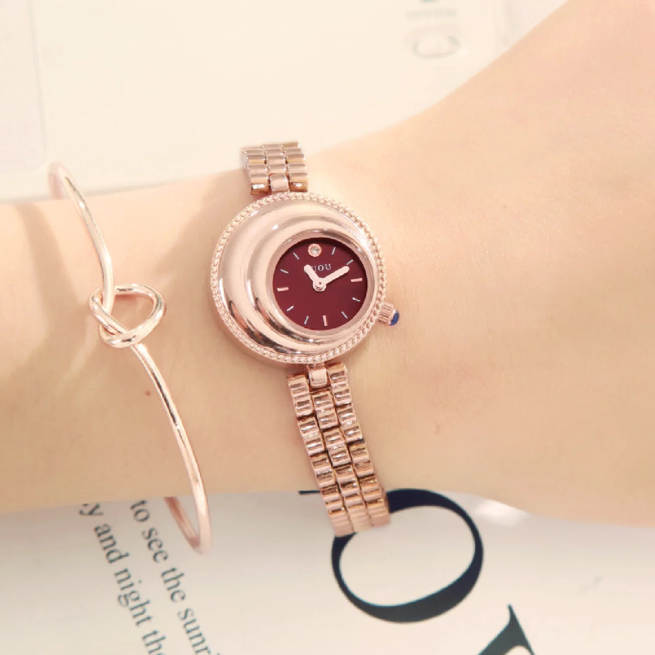 Fashion Top GUOU Laminated Dial Korean Style Watch Simple Chain Wild Small Fresh OL Temperament Clock Light Luxury Wristwatches