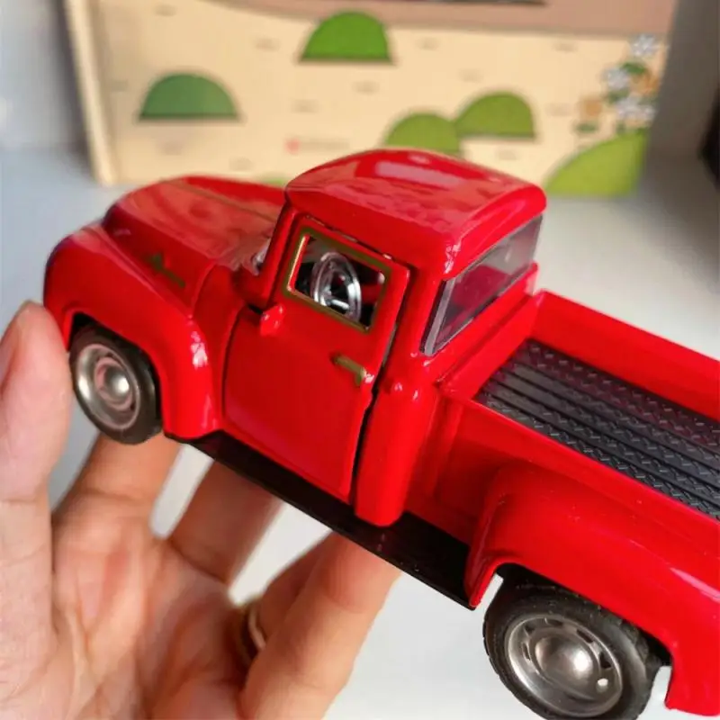 Classic Pickup Car 1/32 Scare Model Simulation Alloy Diecasts Pull Back Vehicle Toy For Boy Kids Collection