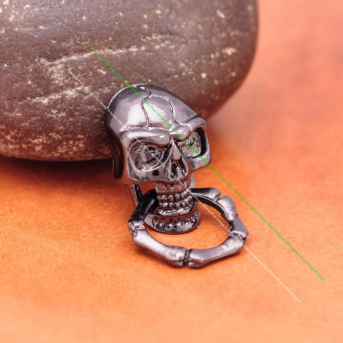 

10PCS Gunmetal Skeleton Skull With Ring Motocycle Biker Keychain Wallet Chain Car Keyring Connector Joint Leathercraft Hardware