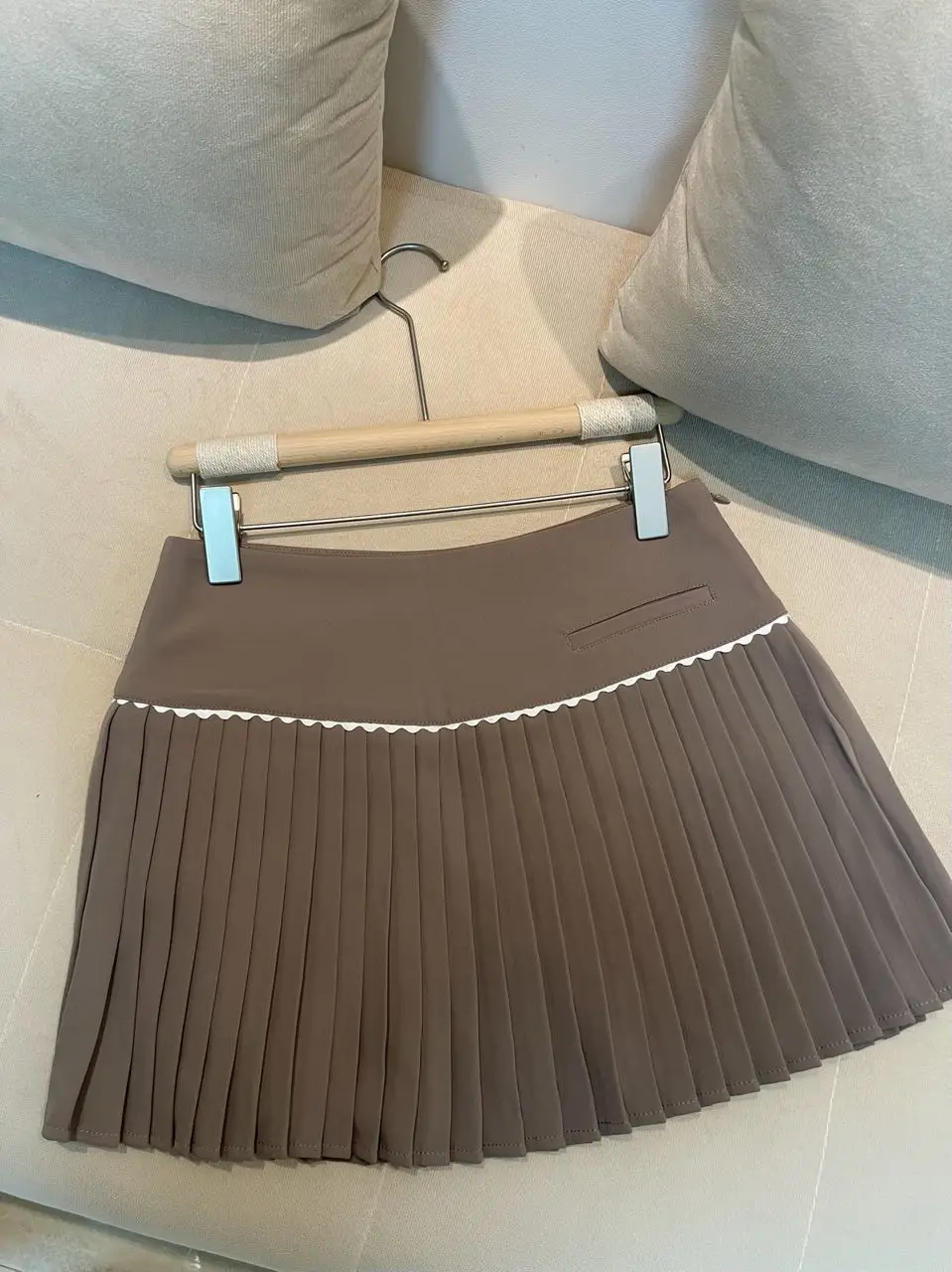 

Golf clothing women's summer slim short skirt pants Korean version fashion anti-glare pleated skirt