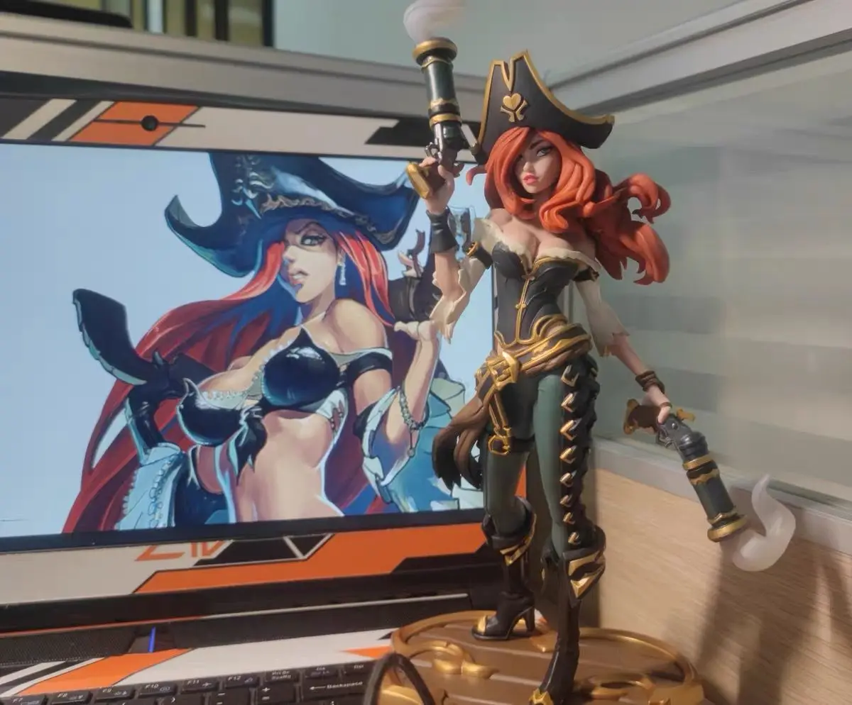 League of Legends LOL Female Gun Miss Fortune Hand-made Statue Medium-sized Sculpture Collection Game Hand-made Model Ornament