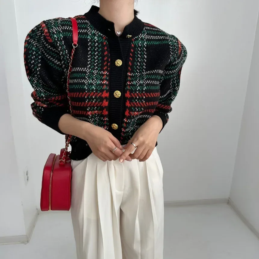 Вязаный осенний свитер пальто женская трикотажная одежда в полоску и клетку с