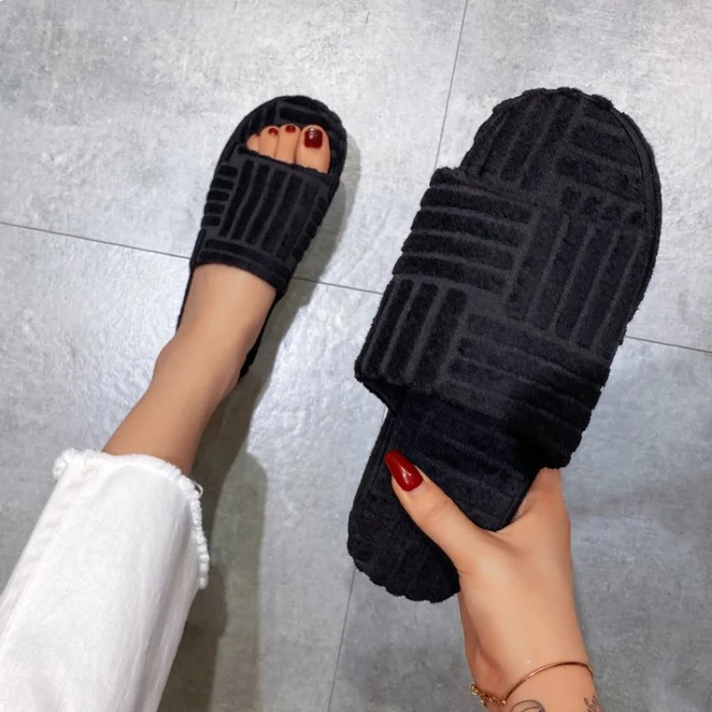 Faux Fur Home Slippers Fluffy Women Slides Comfort Furry Flat Sandals Female Cute Slippers Shoes for Woman Indoor Flip Flops