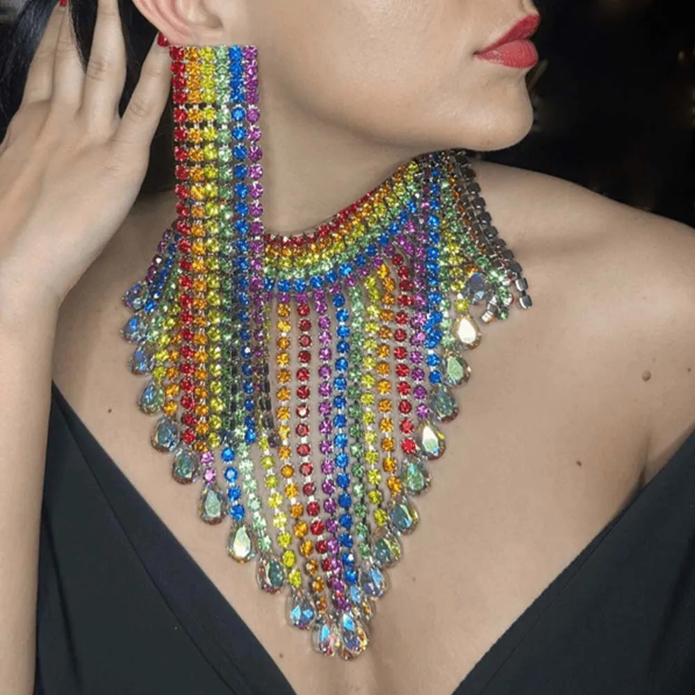 Комплект из колье и серёг с кристаллами