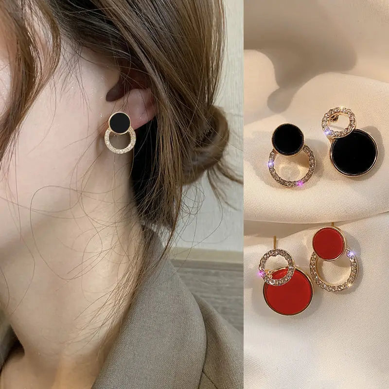 

Women's Earrings Asymmetric Circular Hollow Circular Black Red Yellow Circular Earrings Women's Pendant Rhinestone Accessories