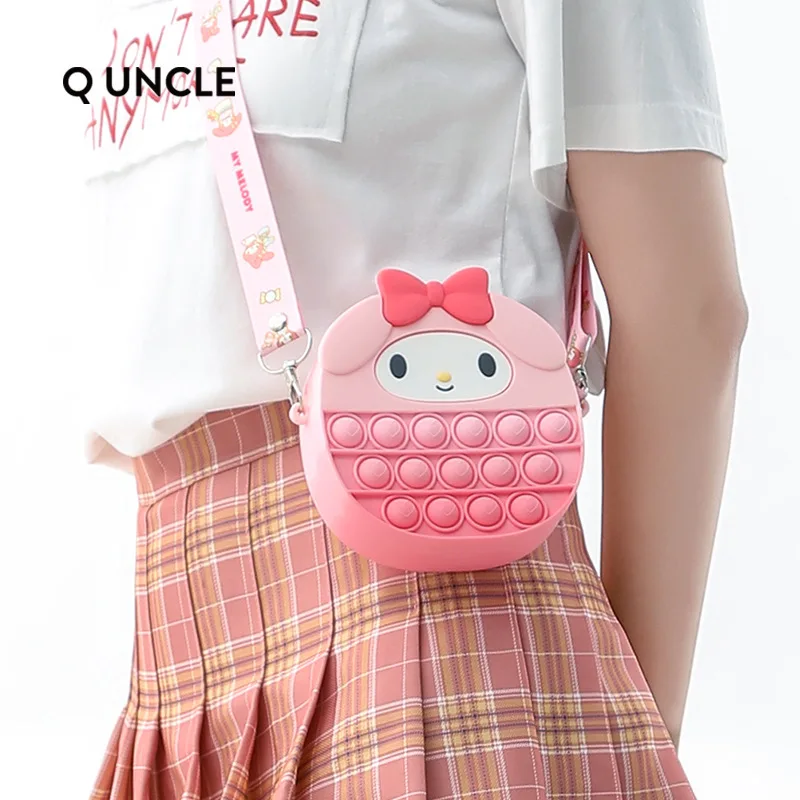 

Sanrio Hello Kitty Cinnamoroll Decompression Silicone Bag Children Cute Crossbody Bag Cartoon My Melody Interest Coin Purse
