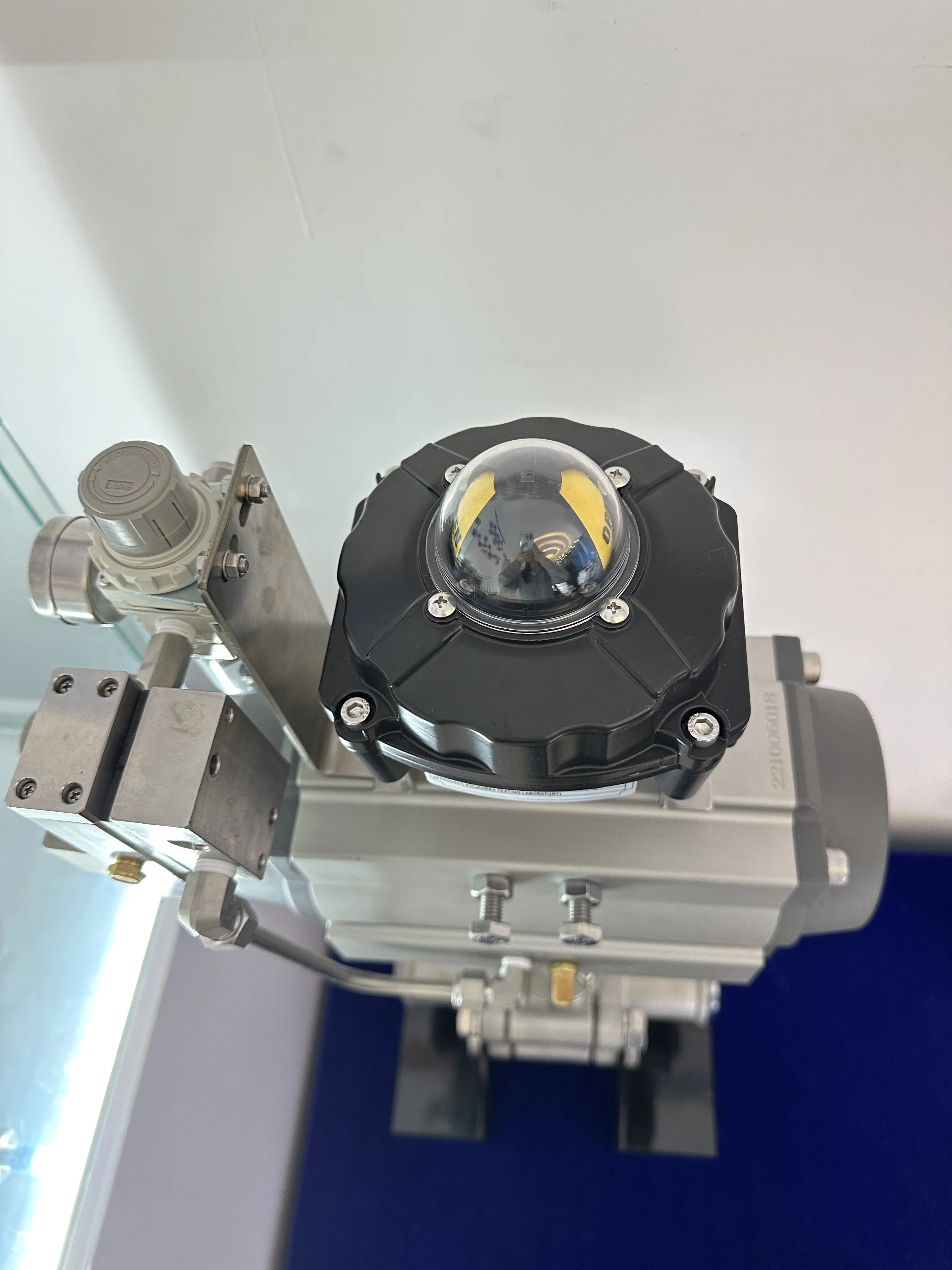 Высококачественный шаровой кран из нержавеющей стали 304 МПа PN16 316 Пневматический