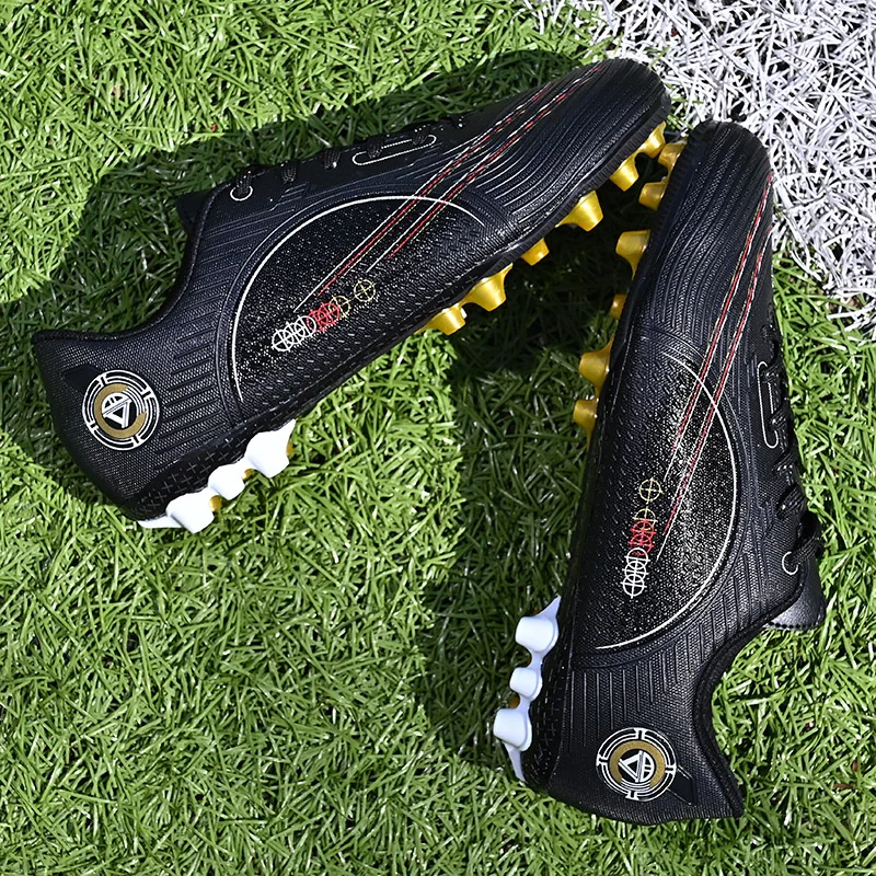2022 New Football Boots Soccer Shoes High Quality Comfortable Light Non-slip Wear-resistant Grass Turf Lace-up Casual Ankle