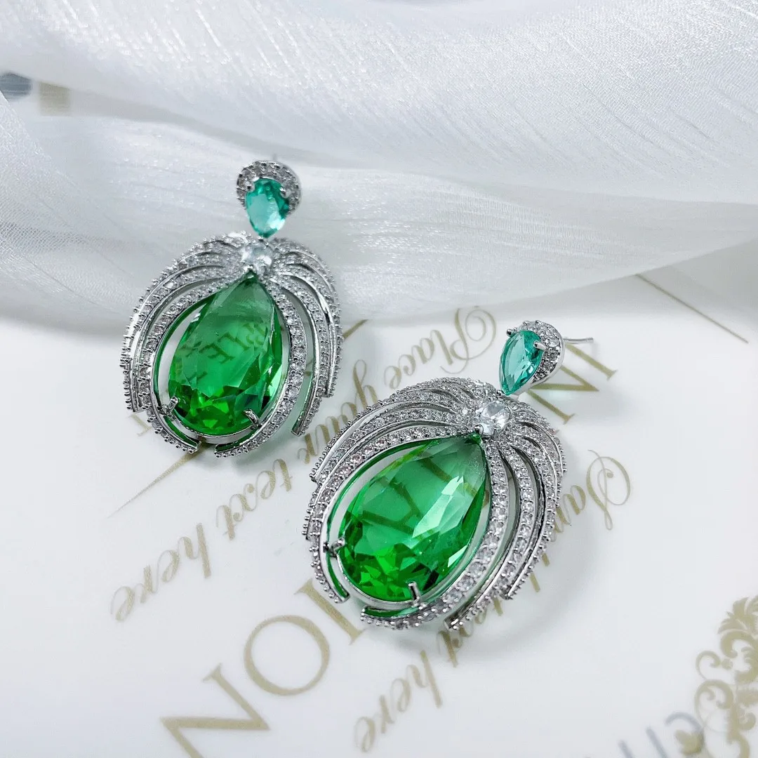 

Bilincolor Slightly Inlaid Zircon Fashionable Water Drop Shaped Fireworks Colored Jewelry Earrings for Christmas Gift