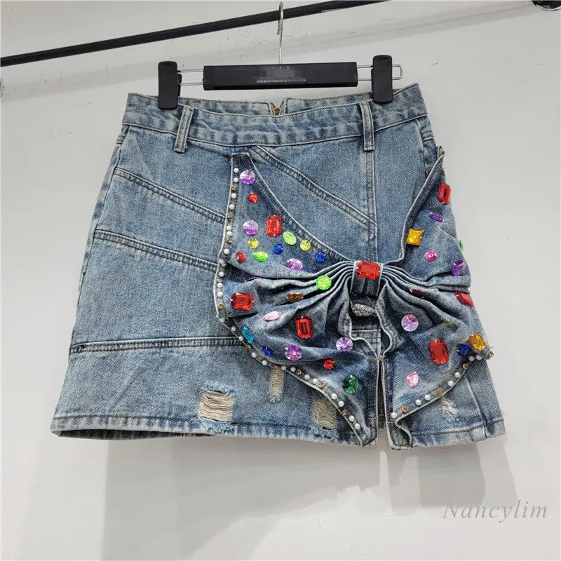 

2023 Summer New Slim Fit Slimming Hip Skirt for Women Three-Dimensional Bow Beads Rhinestones A- Line Denim Skirts Short Skirts
