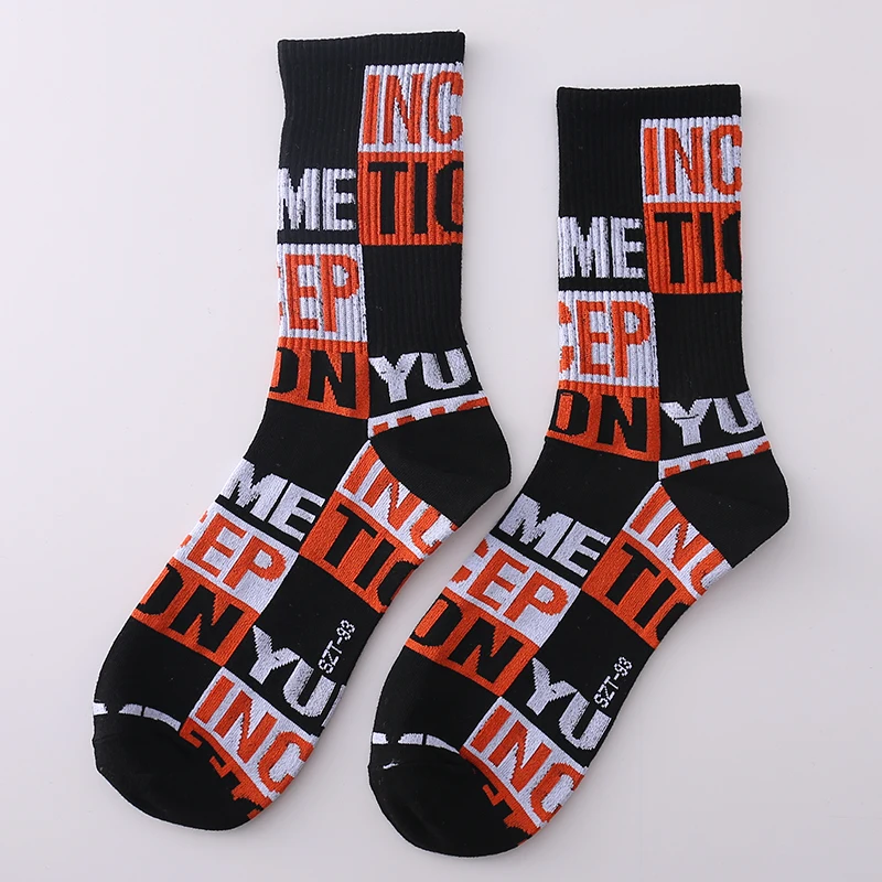 Funny Mens Socks Dot Hip Hop Harajuku Skeleton Socks Cartoon Football Animal Beer Food Happy Cotton New Fashion Socks