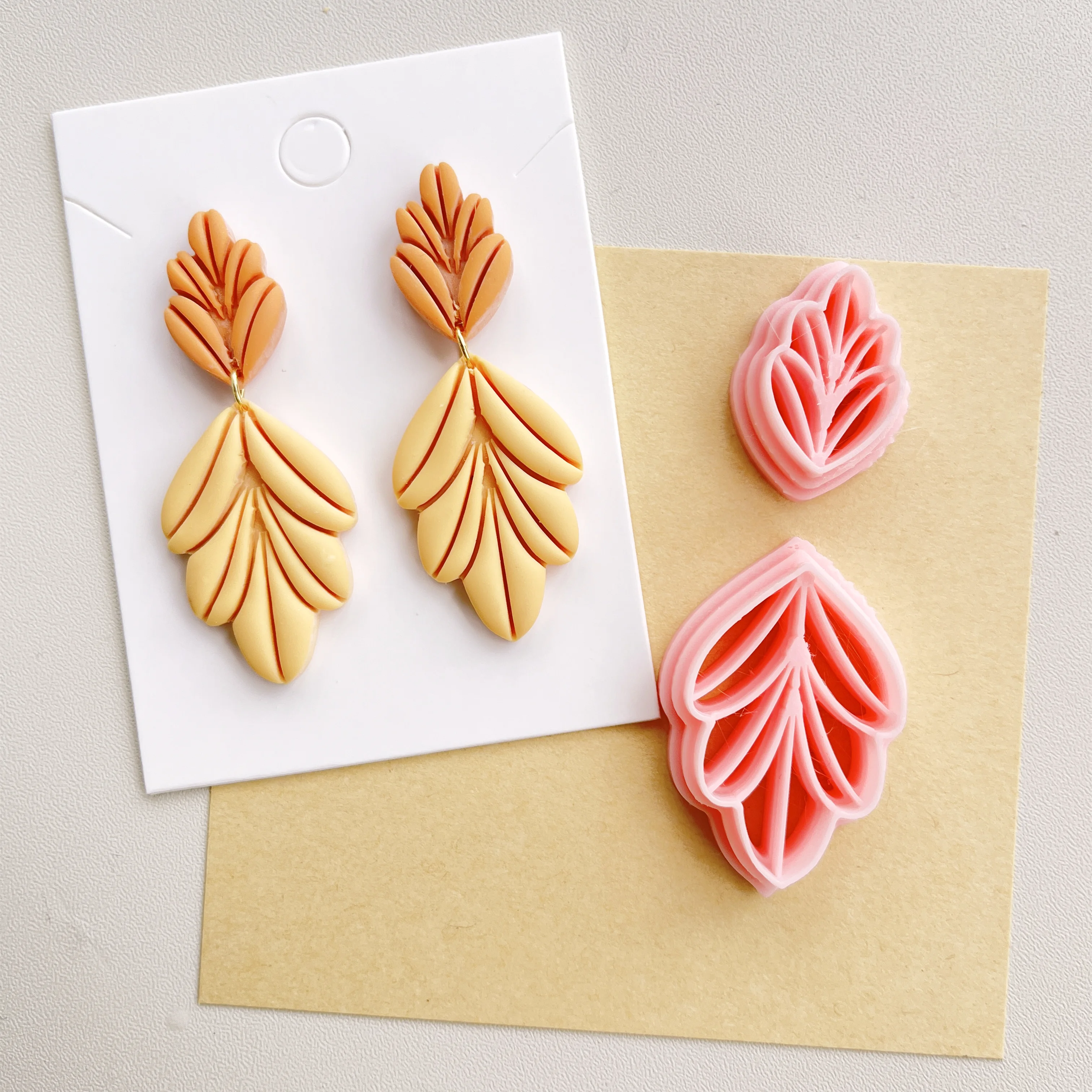 Набор из двух предметов элегантная/цветочная/лепестковая форма инструменты для