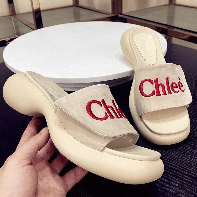 

Summer The New Letter Beach Women's Slippers Soft EVA Thick Sole Fish Mouth Bathroom Flat Word Non-slip Leisure Sandals