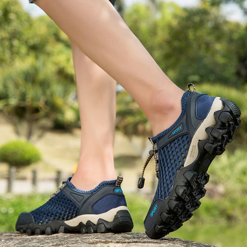 Summer Men's Mesh Hiking Shoes Breathable Anti-Slip Wading Shoes Outdoor Running Sneakers Leisure Walking Footwear