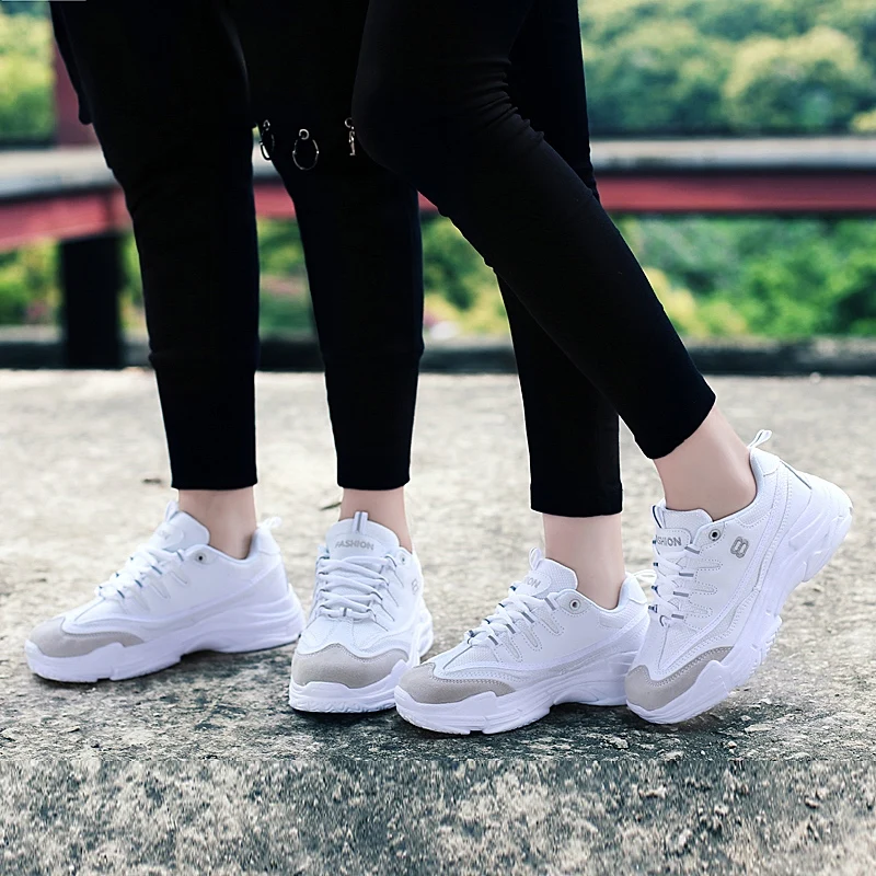 Couple Breathable Comfortable Casual Sneakers Adult Teenagers Outdoor Running Shoes Walking Shoes School Sports Shoes 35-44