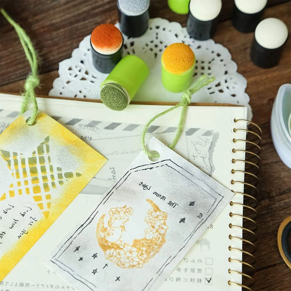 

40 Pcs Finger Sponge Daubers Finger Painting Sponge Craft Drawing Sponge Dauber Set for Painting Art Ink Crafts Card